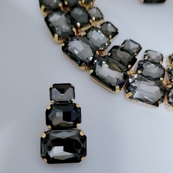 Grey Korean necklace set - Picture 6 of 7